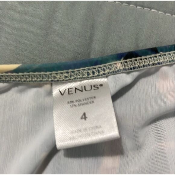 VENUS | floral bikini bottom 4 - Picture 3 of 5